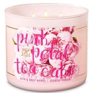 Bath and Body Works “Pink Petal Tea Cake” 3-Wick Candle